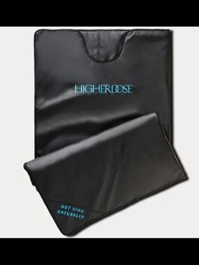 HIGHERDOSE Infared Sauna Blanket + One Insert and Storage/Carry Bag